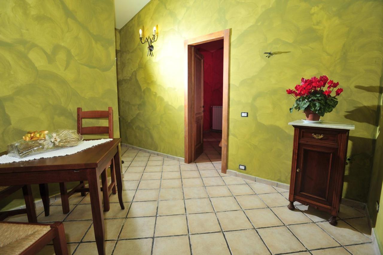 Bed and Breakfast Poggio Dei Cavalieri Boccea Екстер'єр фото